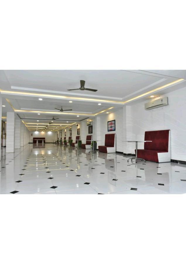 Gods County Hotels & Resorts Tarapith Zewnętrze zdjęcie