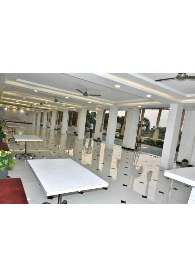 Gods County Hotels & Resorts Tarapith Zewnętrze zdjęcie