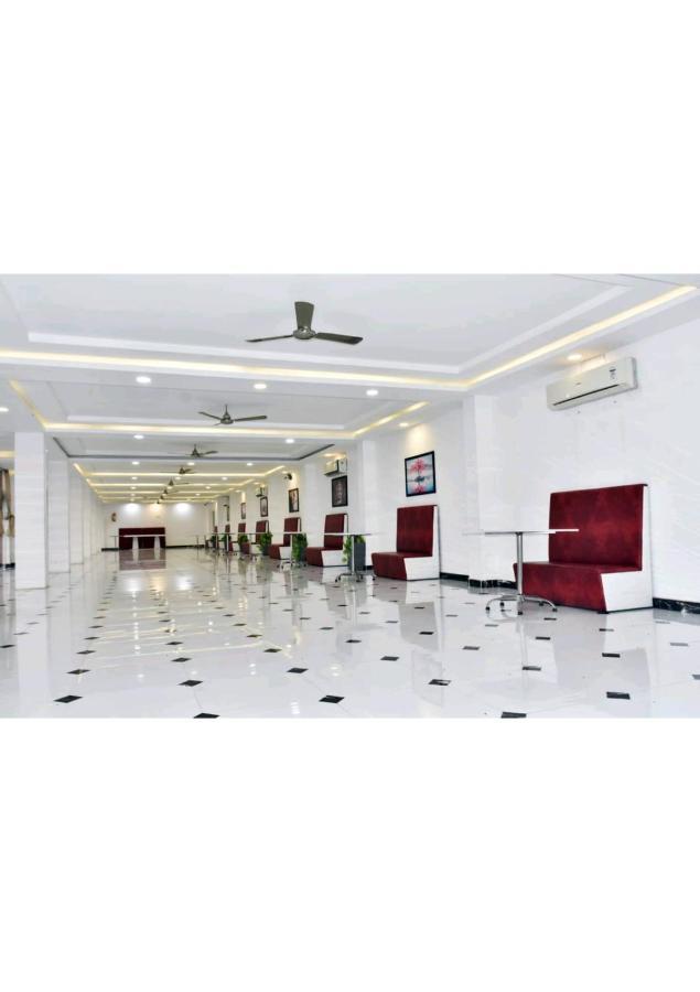 Gods County Hotels & Resorts Tarapith Zewnętrze zdjęcie