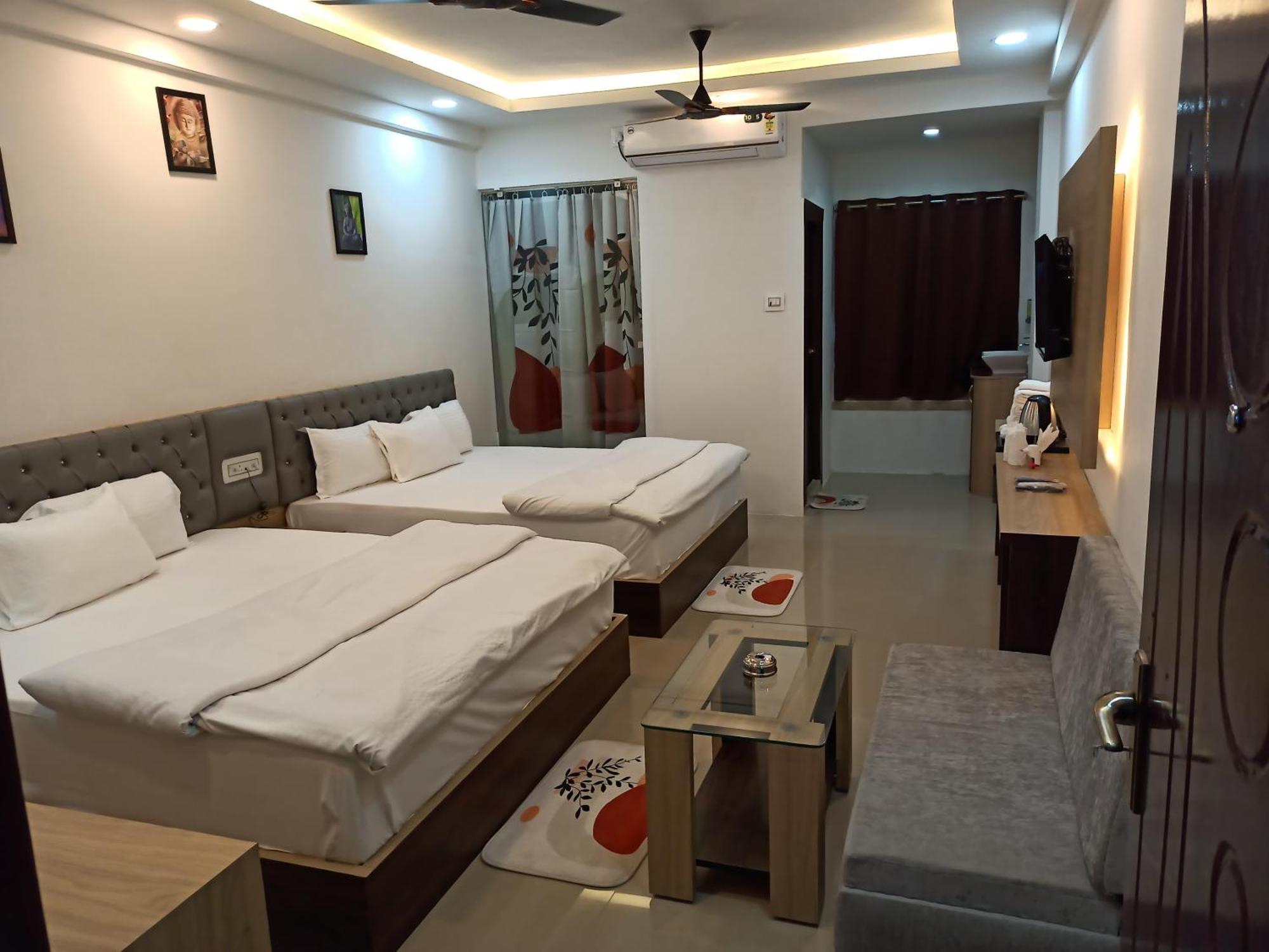 Gods County Hotels & Resorts Tarapith Zewnętrze zdjęcie